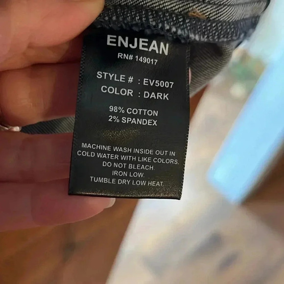 Womens plus dark was denim vest, slight stretch, 4 pockets, metal buttons NWT - Picture 7 of 7